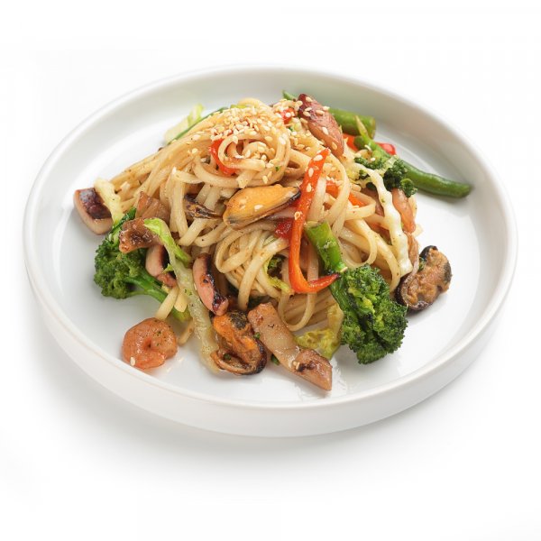 Вок с морепродуктами